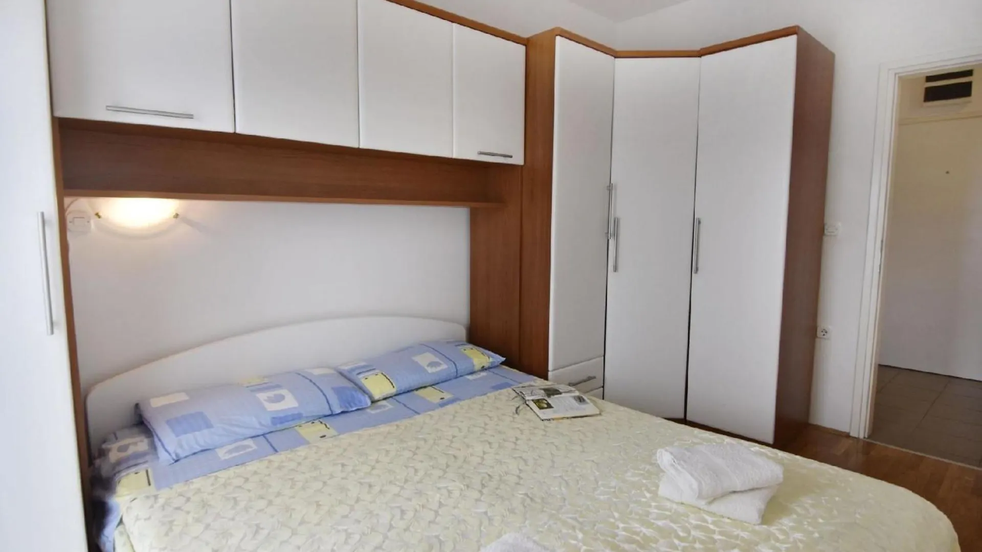아파트 Komfortable Wohnung In Strandnaehe 우마그