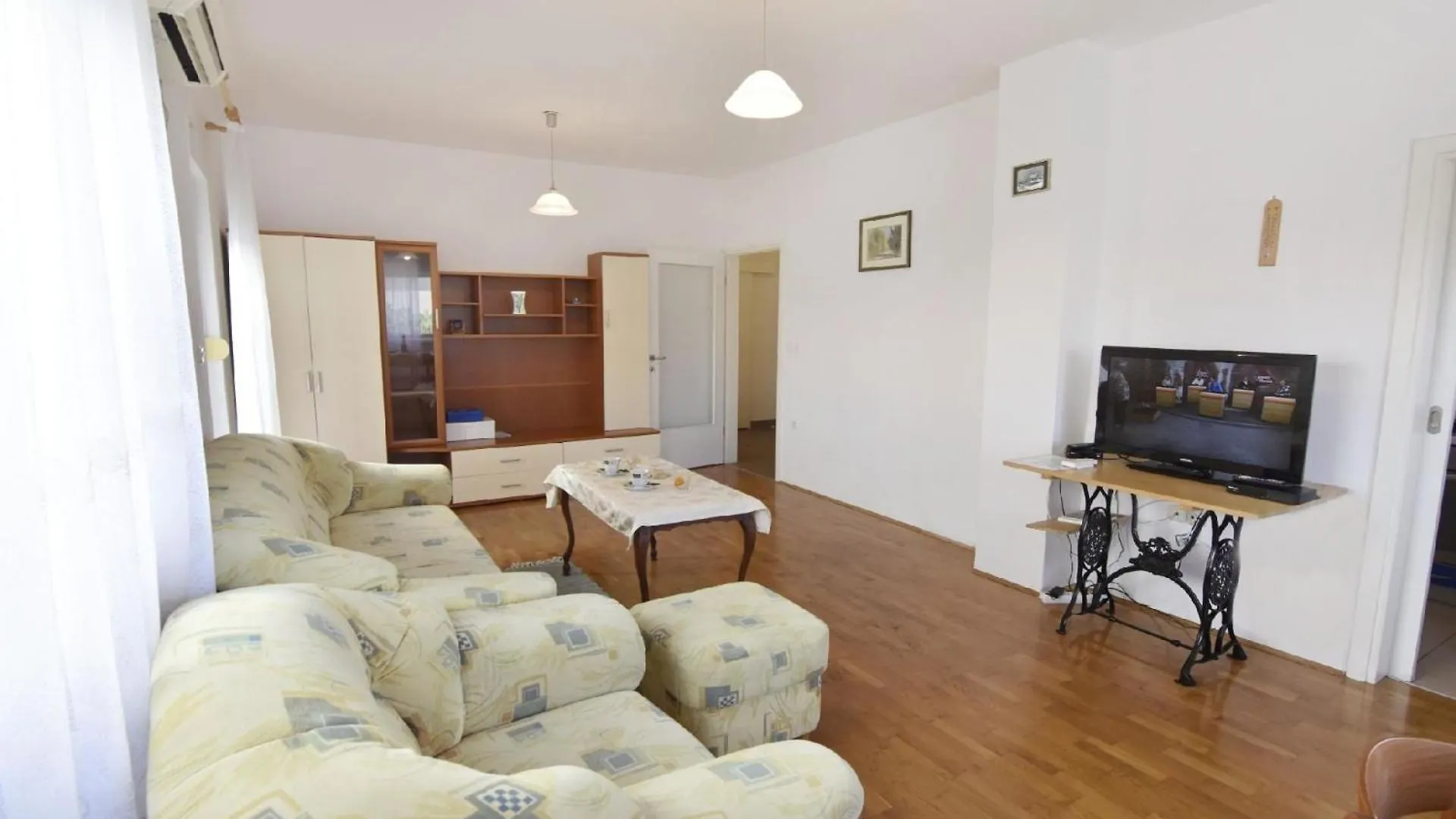 Komfortable Wohnung In Strandnaehe 우마그 아파트